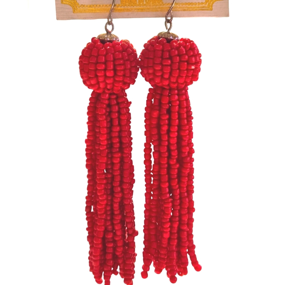 RH25774 Vintage Red Beaded Pierced Earrings